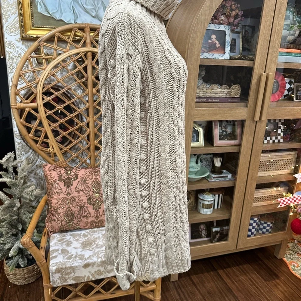 525 America Ivory Sweater Dress Turtleneck Fisherman style small Anthropologie